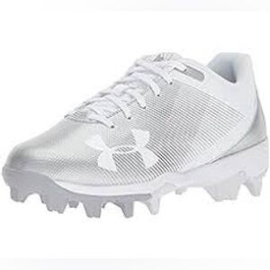 Under Armour Lead off baseball cleats youth size 11